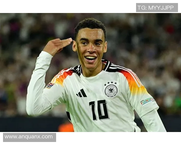 19岁新星首次首发即助攻帽子戏法引发全场轰动 19岁新星首次首发即助攻帽子戏法引发全场轰动